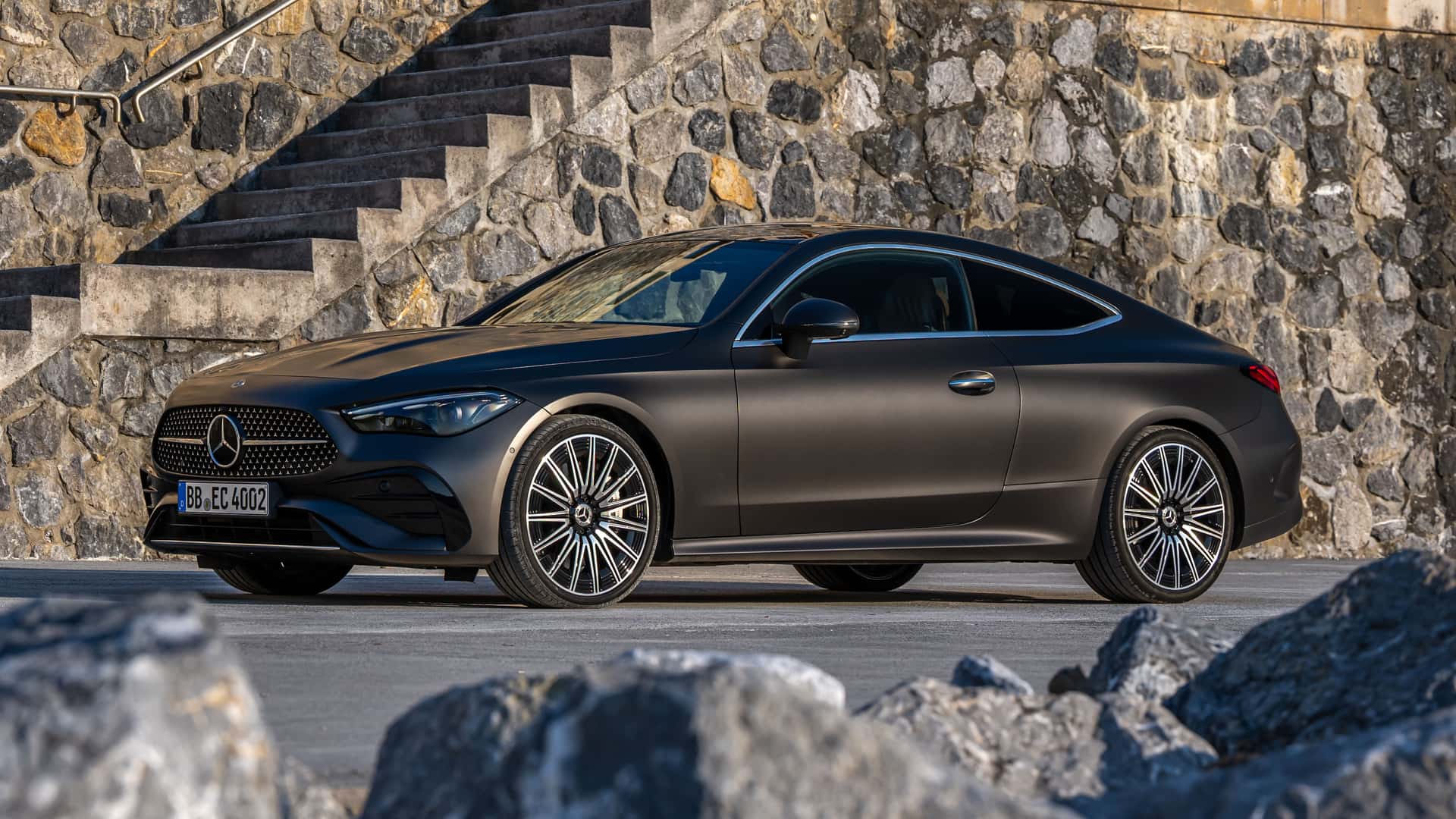 2024-mercedes-benz-cle-class-exterior-front-quarter-1