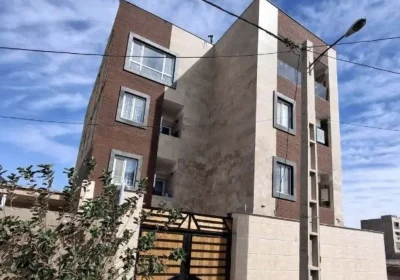 606