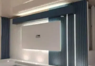 307