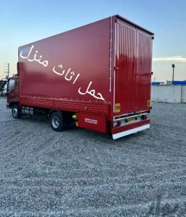 900